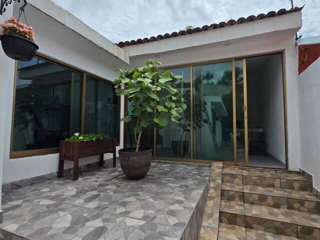 #54 - Casa para Venta en Irapuato - GT