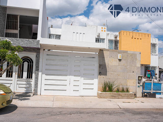 #60 - Casa para Venta en Irapuato - GT